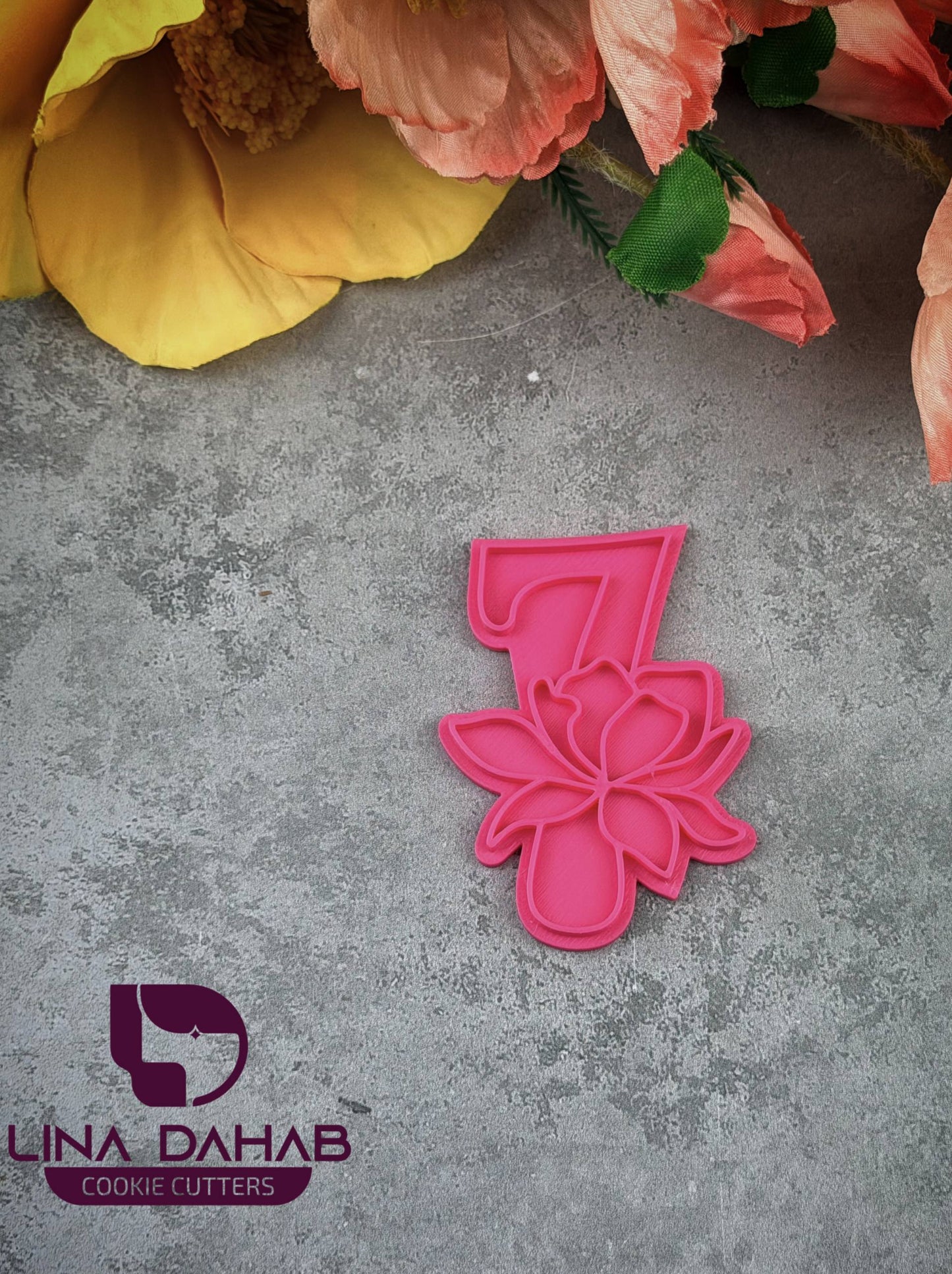 Number Seven Cookie Cutter With Stamp