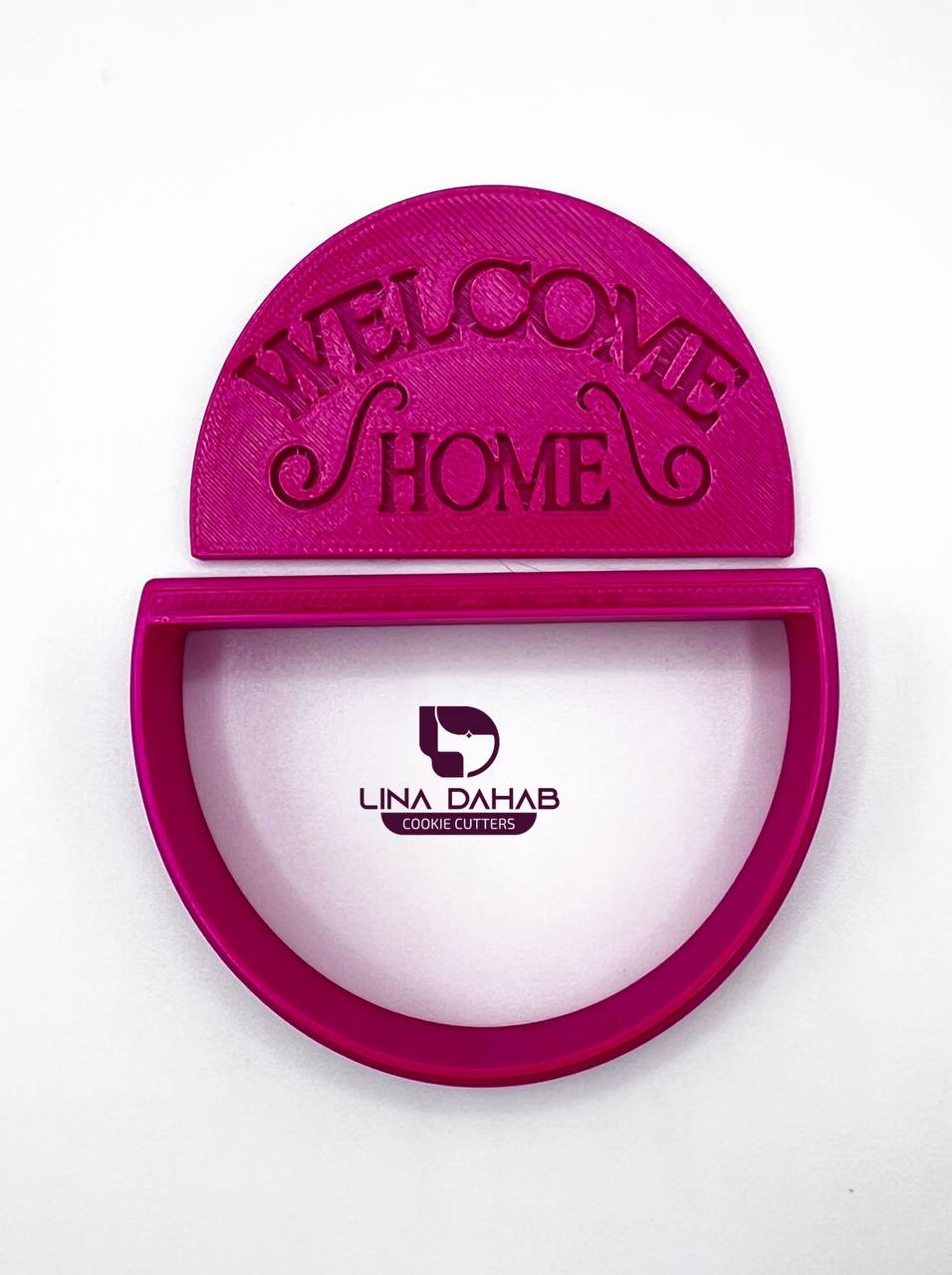 قطاعة و ختم عبارة WELCOME HOME