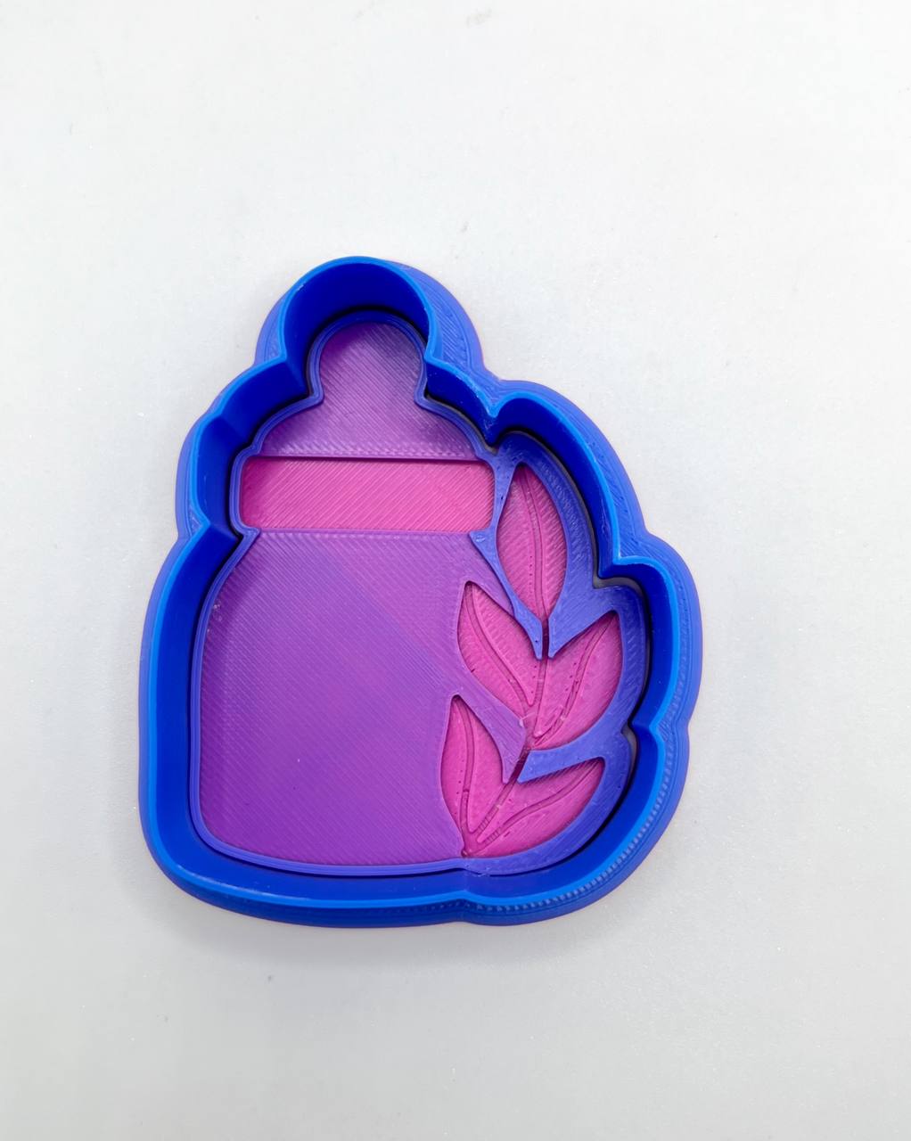 baby milk bottle cutter and stamp