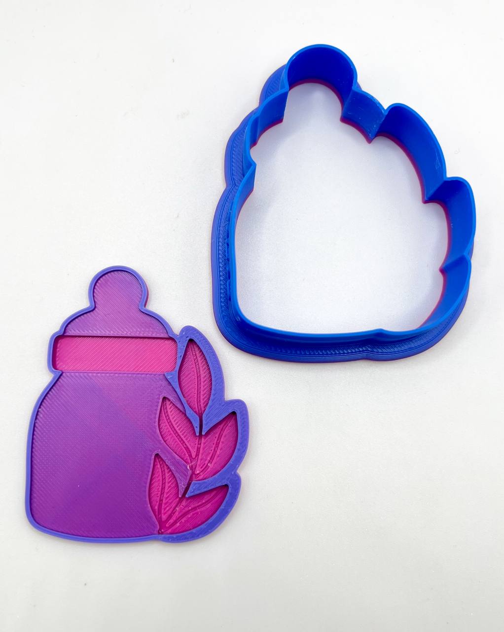 baby milk bottle cutter and stamp