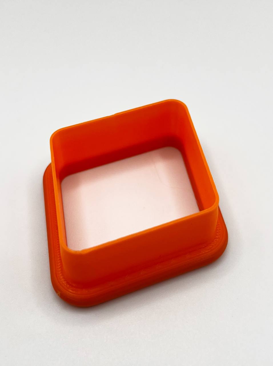 قطاعة بتفور على شكل متوازي اضلاع