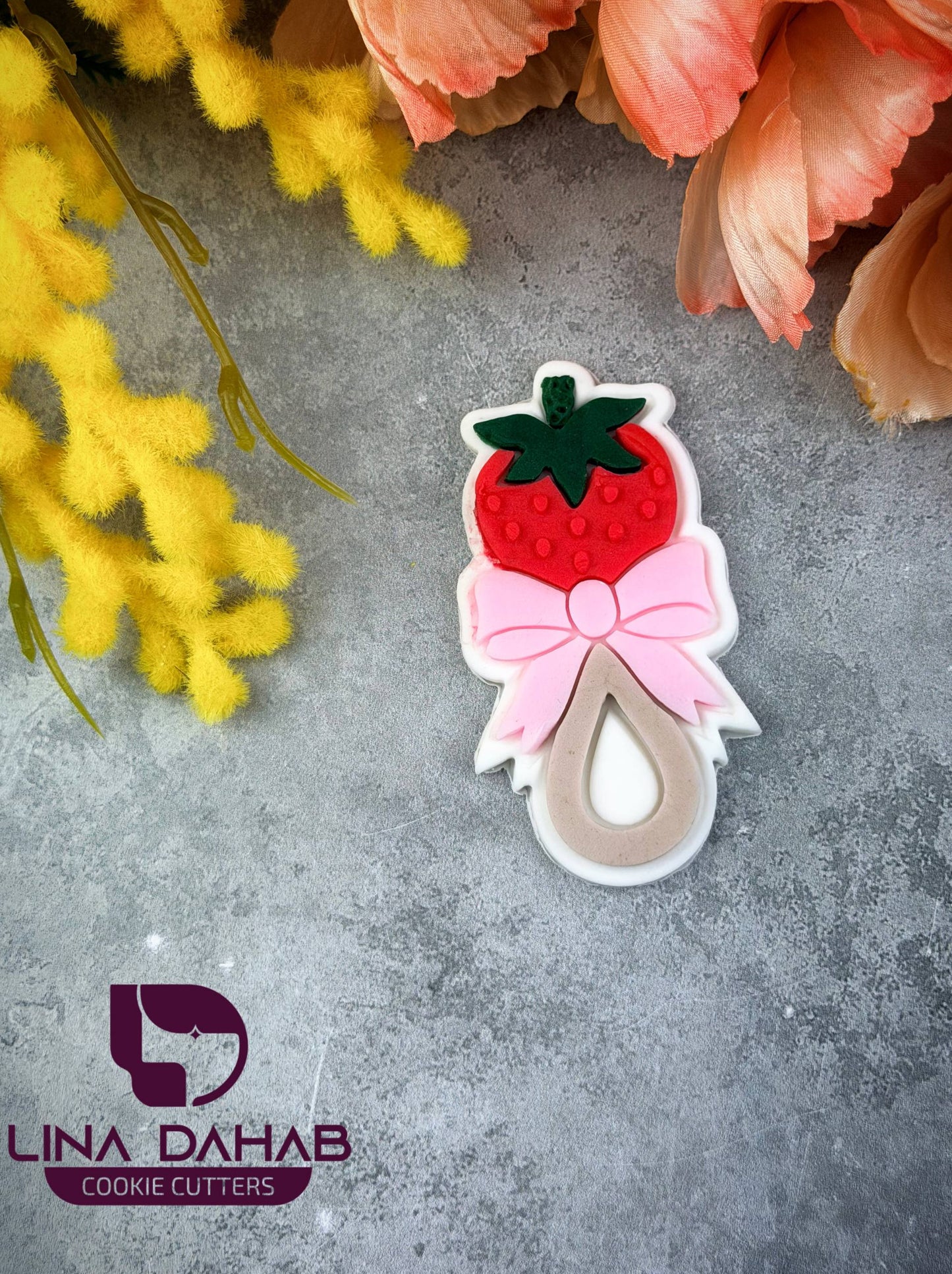 strawberry theme cookie cutters set