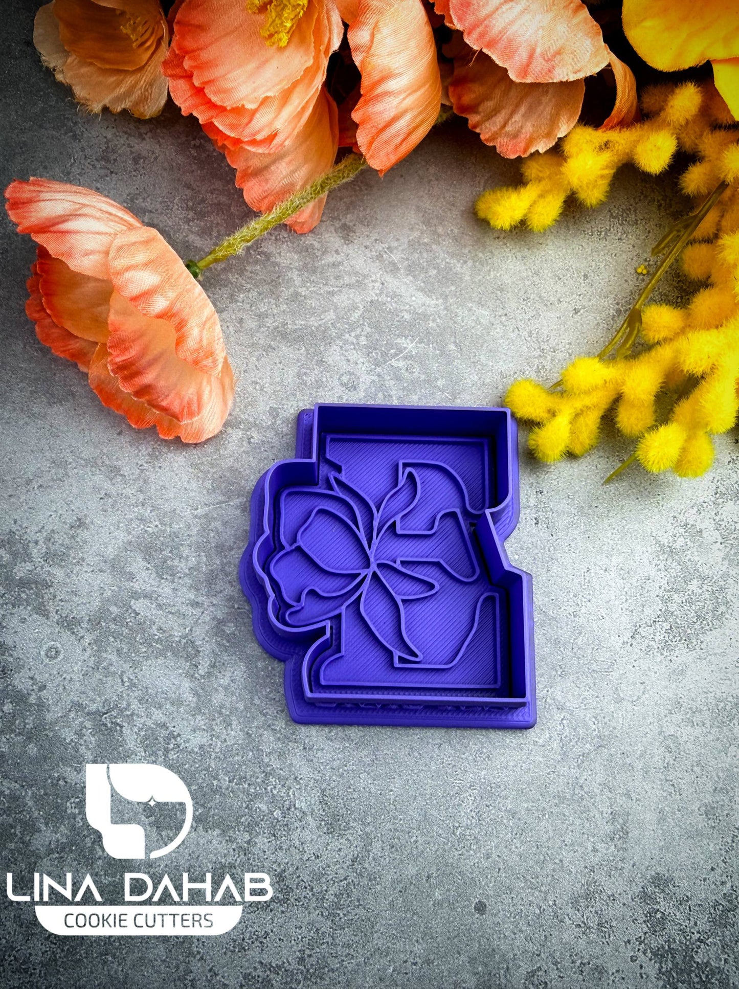 Letter E Cookie Cutter With Stamp