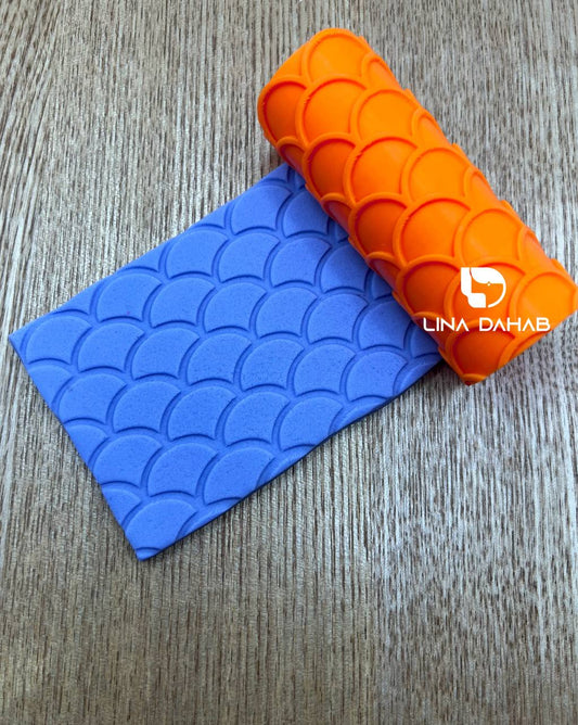 TEXTURE ROLLER FOR POLYMER CLAY AND FONDANT

رولة لعمل ملمس في عجينة السكر و البوليمر كلاي