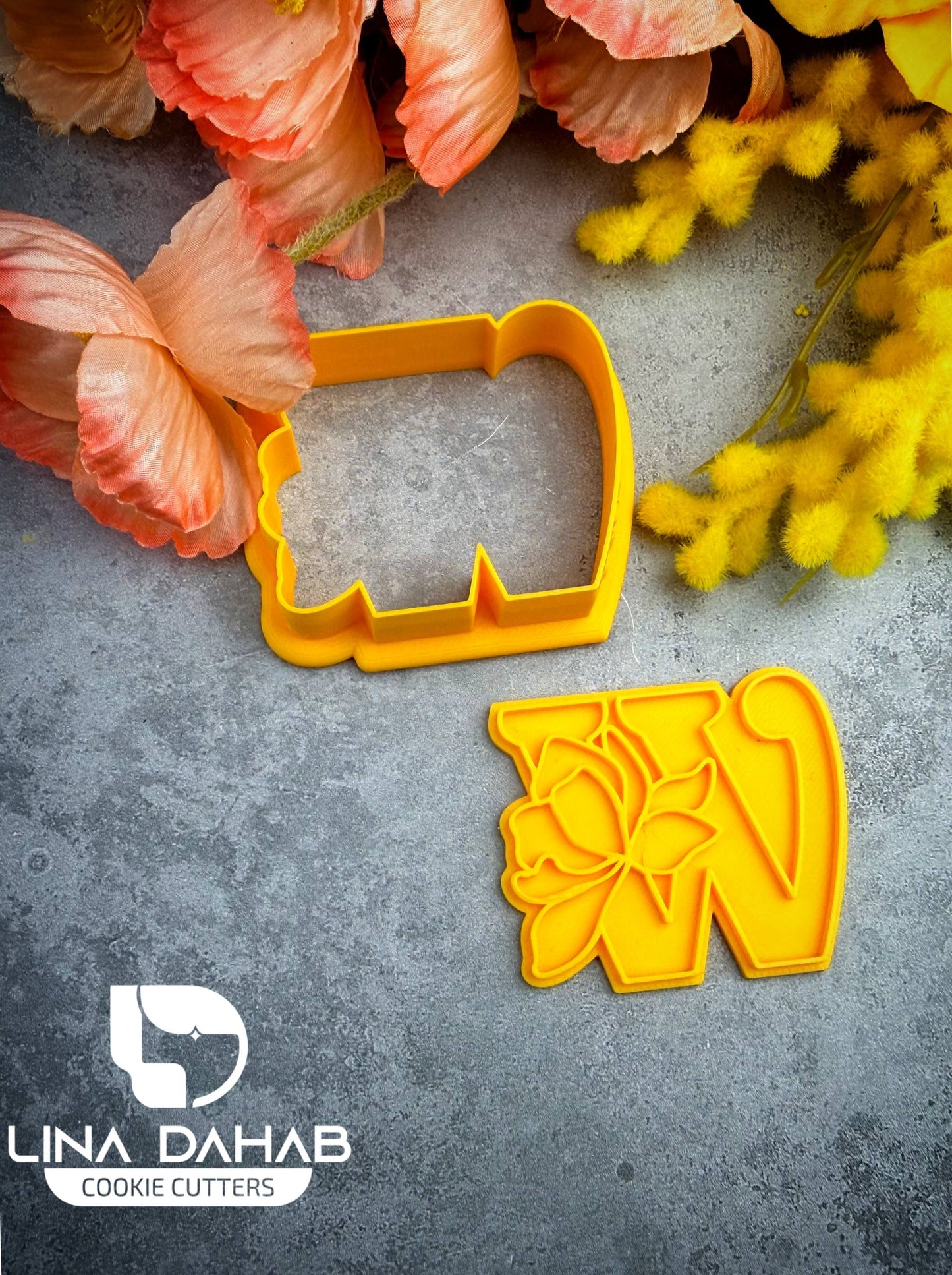 Letter W Cookie Cutter With Stamp
