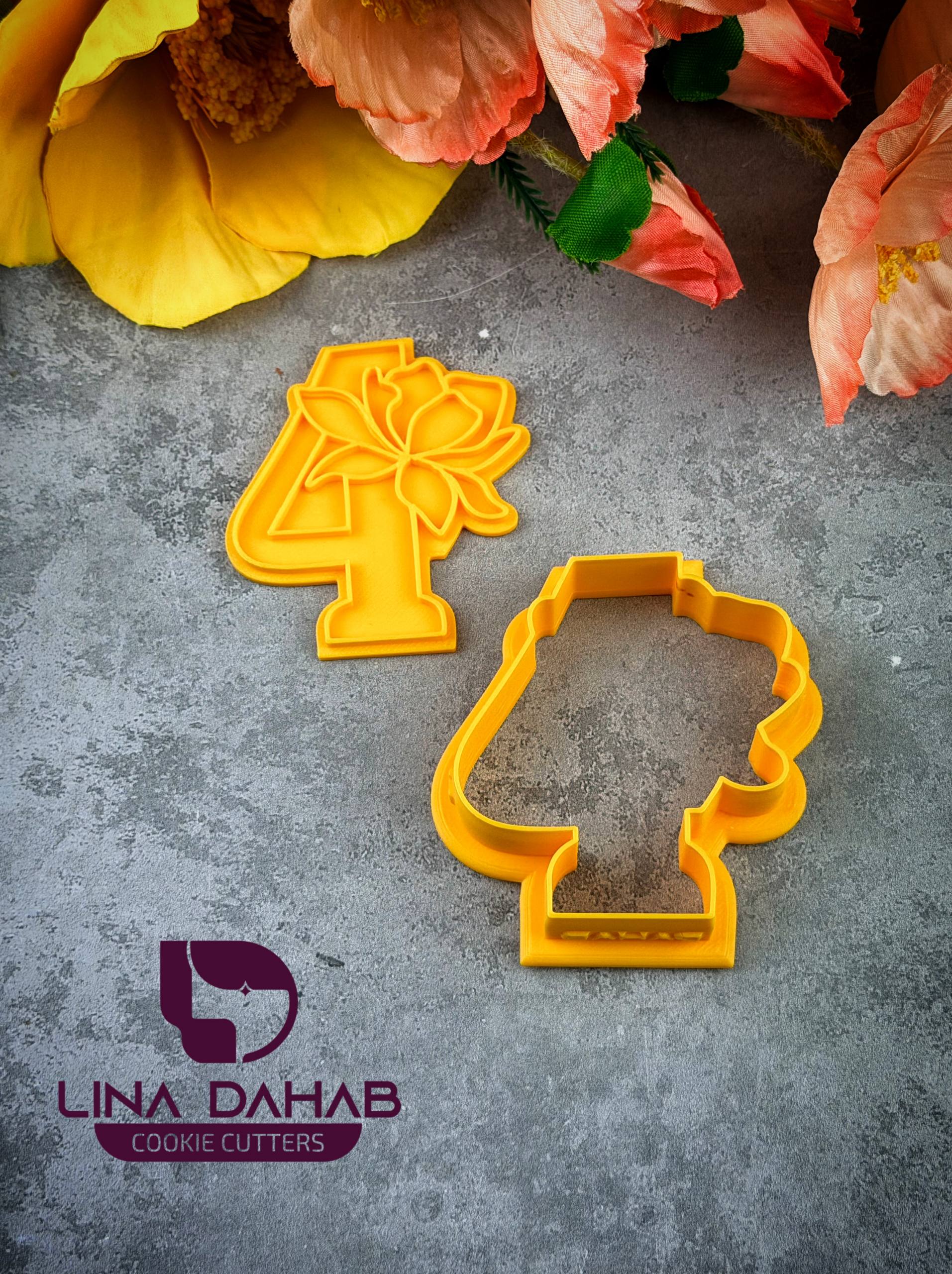 Number Four Cookie Cutter With Stamp 