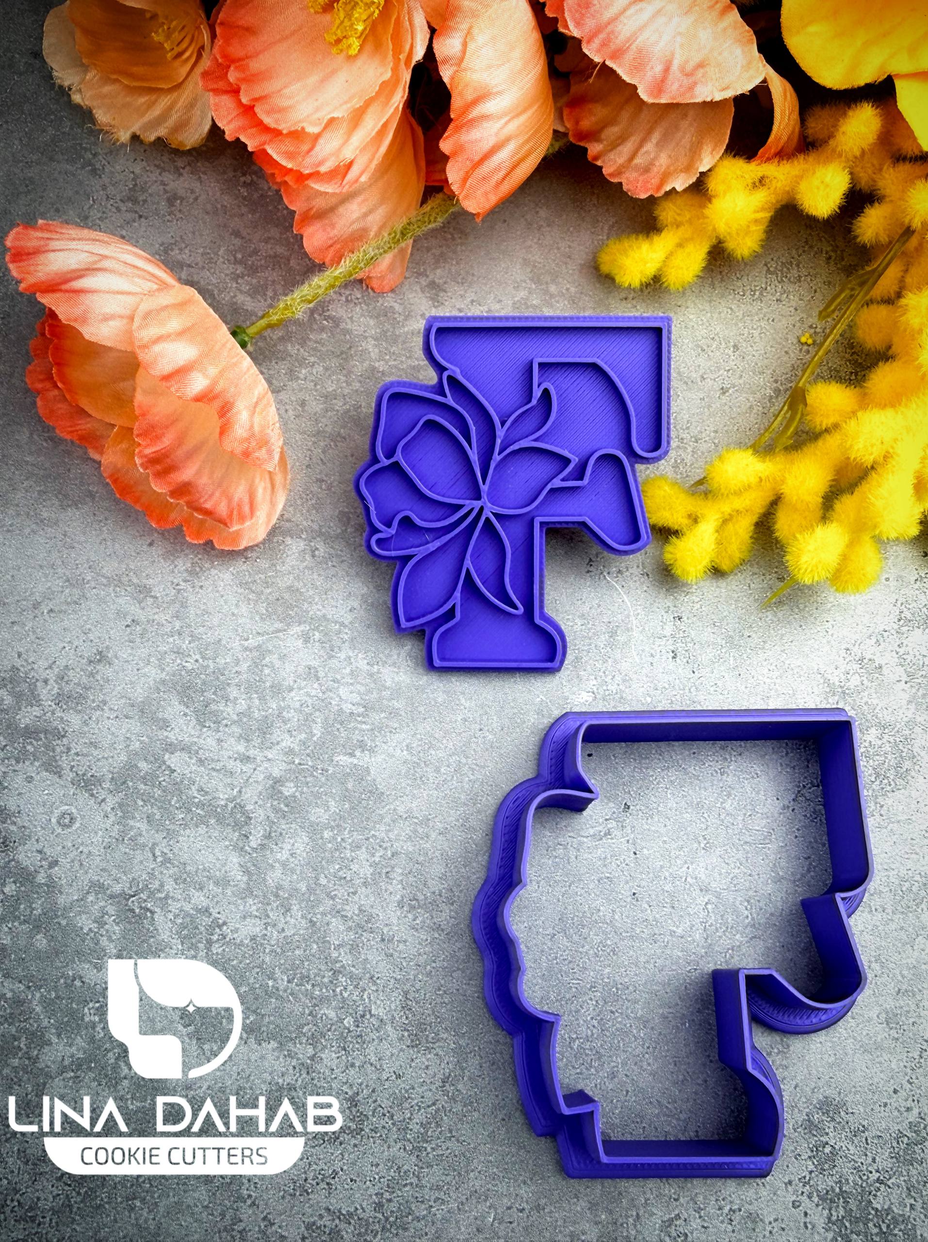 Letter F Cookie Cutter With Stamp