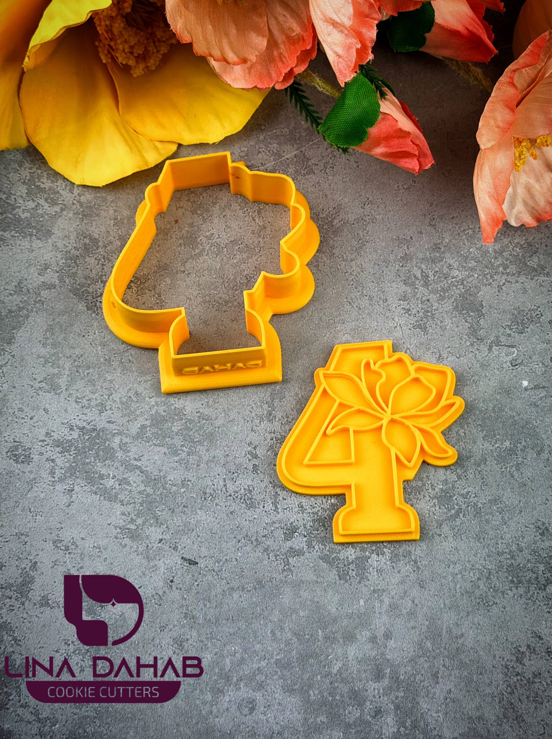 Number Four Cookie Cutter With Stamp 