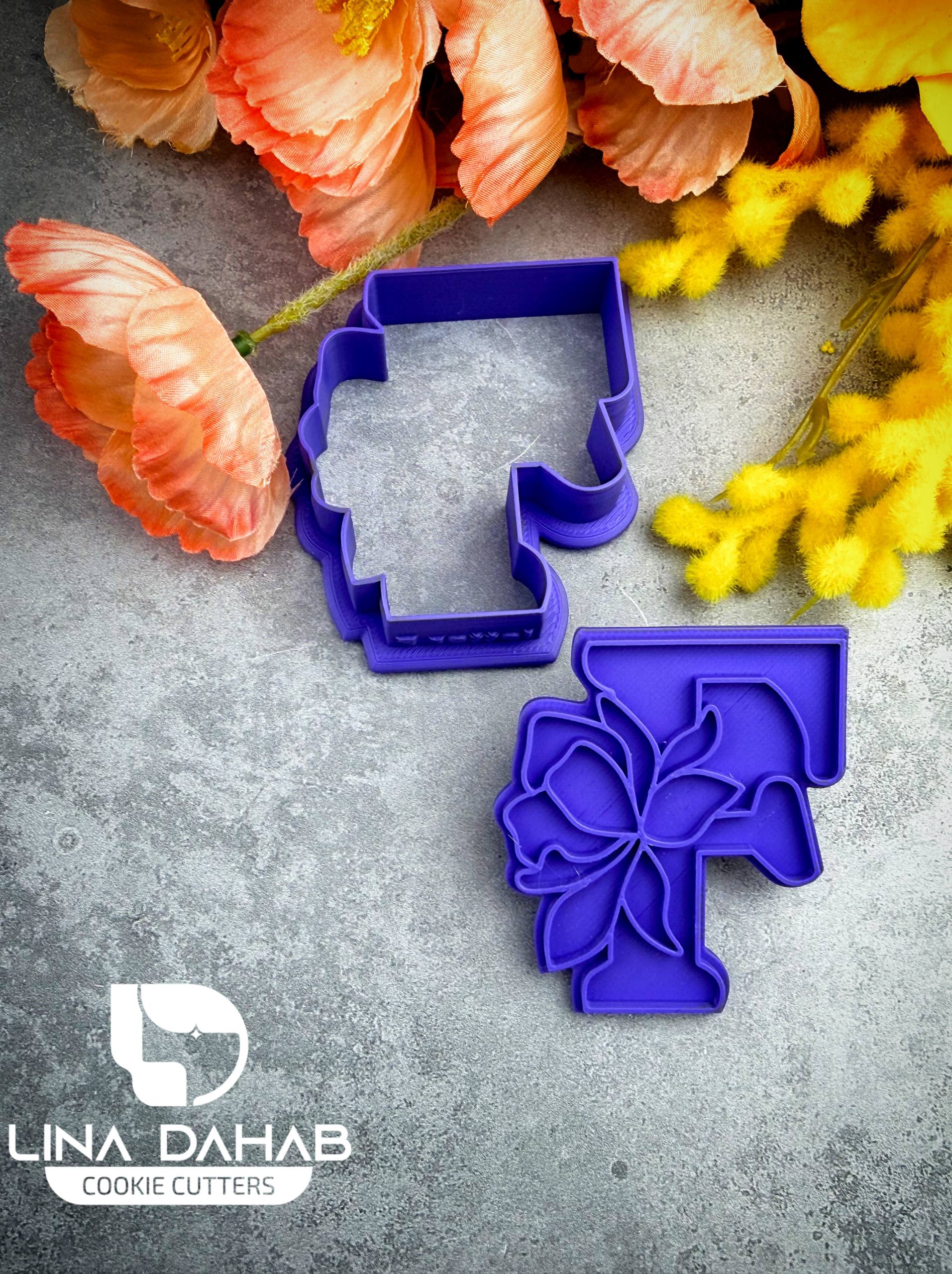 Letter F Cookie Cutter With Stamp