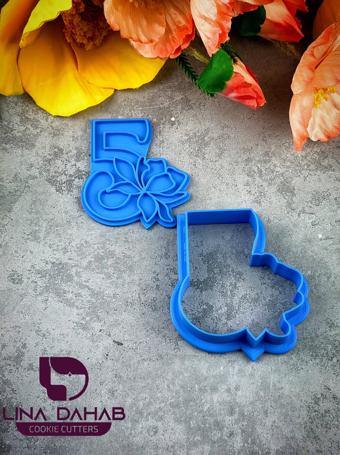 
Number Five Cookie Cutter With Stamp
