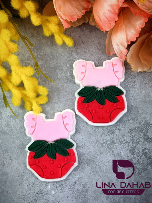 فستان بيبي فراولة strawberry dress