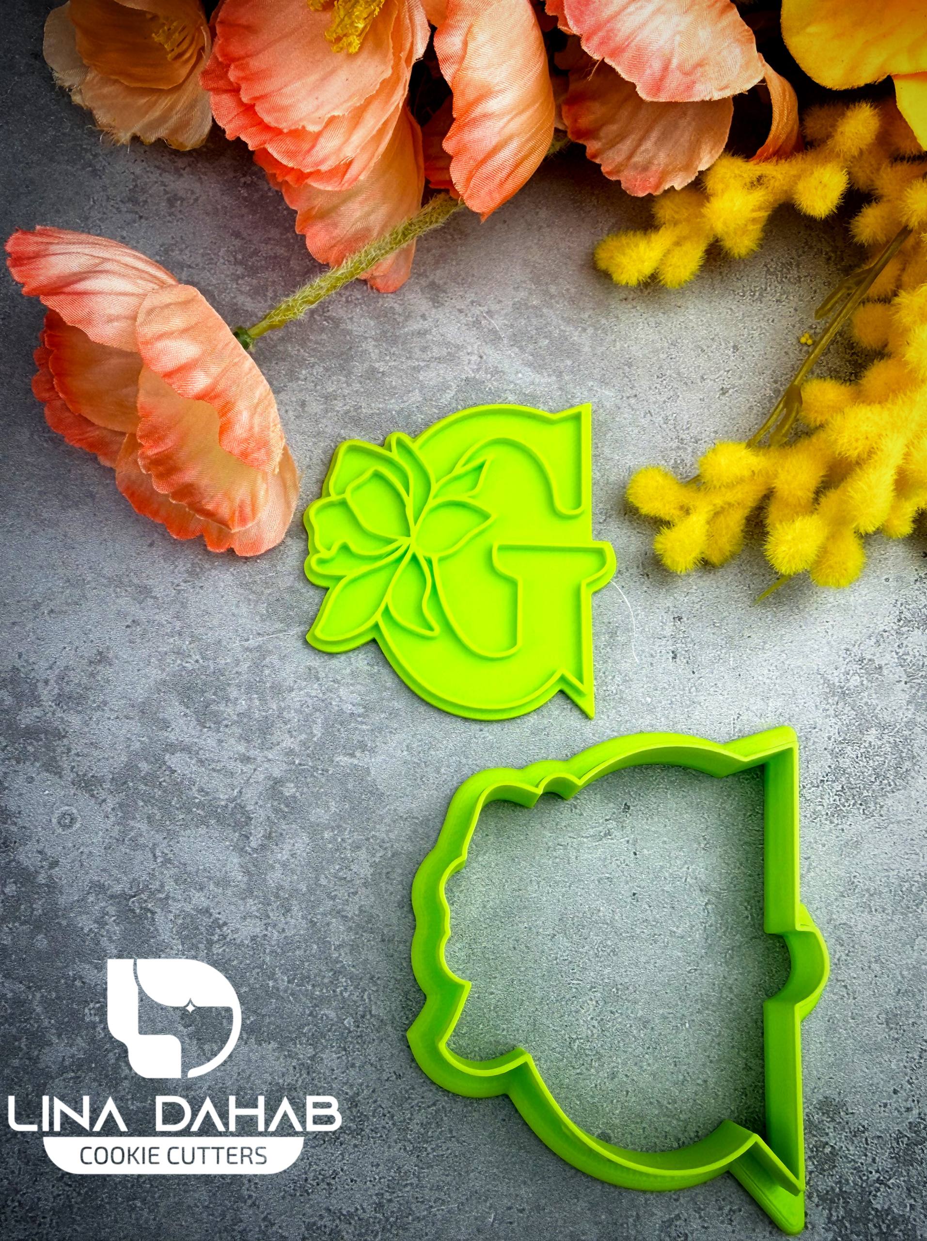 Letter G Cookie Cutter With Stamp