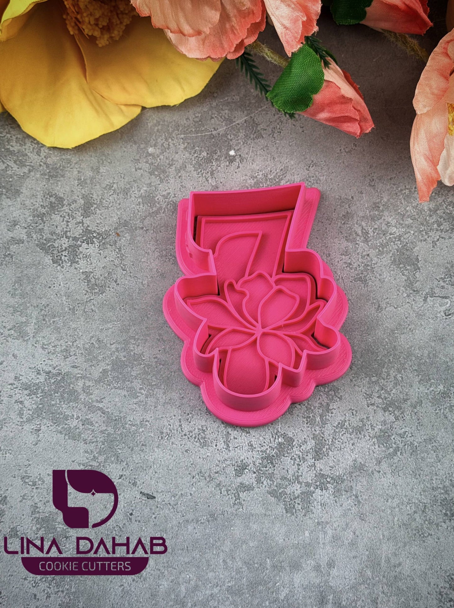 Number Seven Cookie Cutter With Stamp
