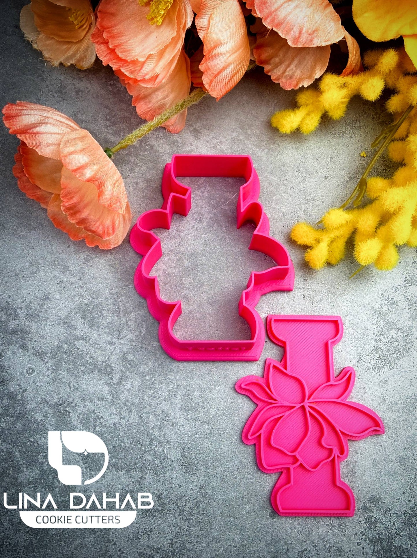 Letter I Cookie Cutter With Stamp