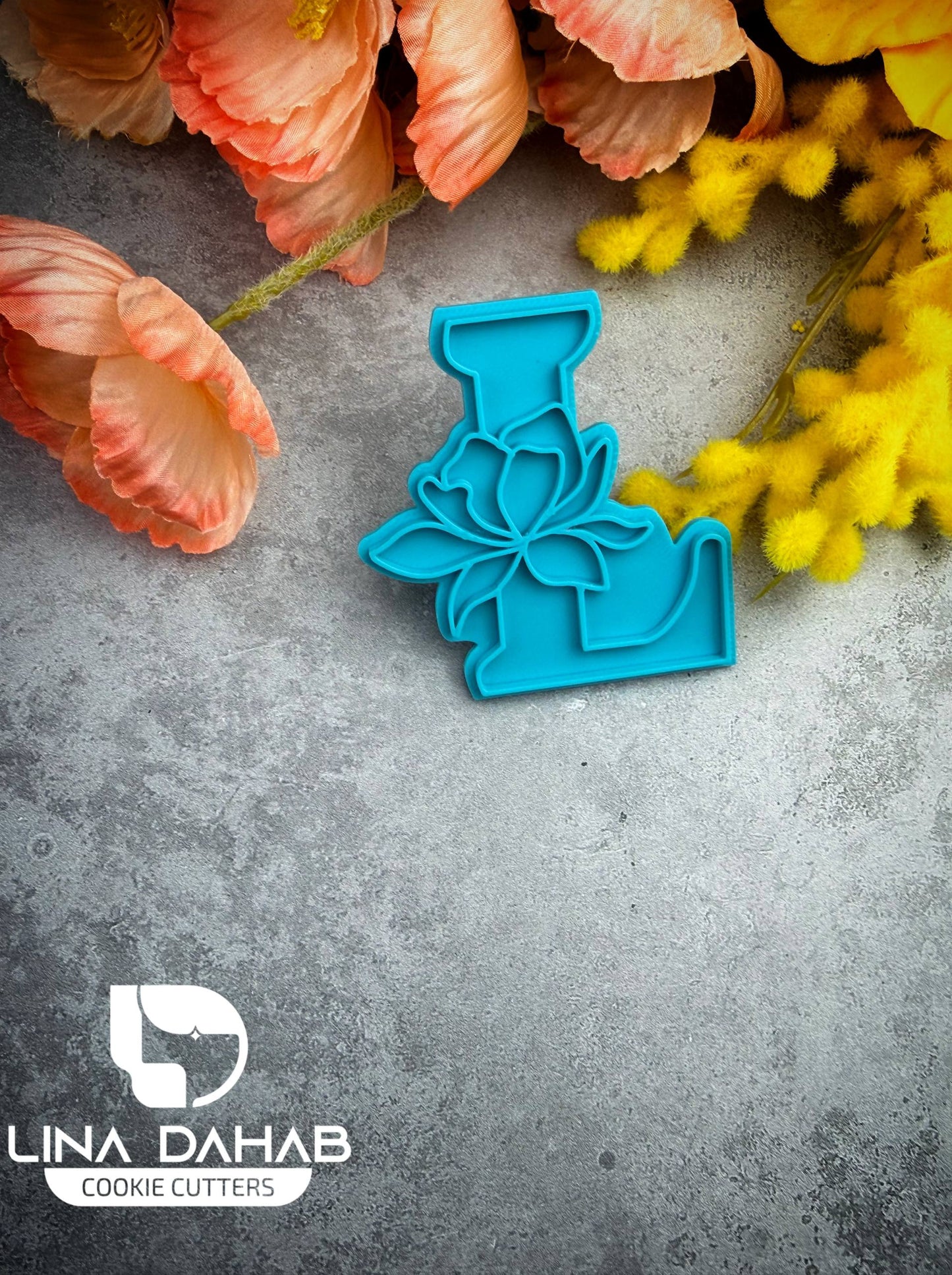 Letter L Cookie Cutter With Stamp