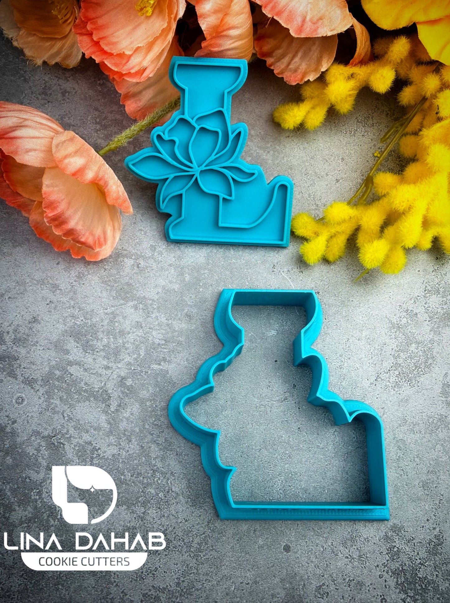 Letter L Cookie Cutter With Stamp