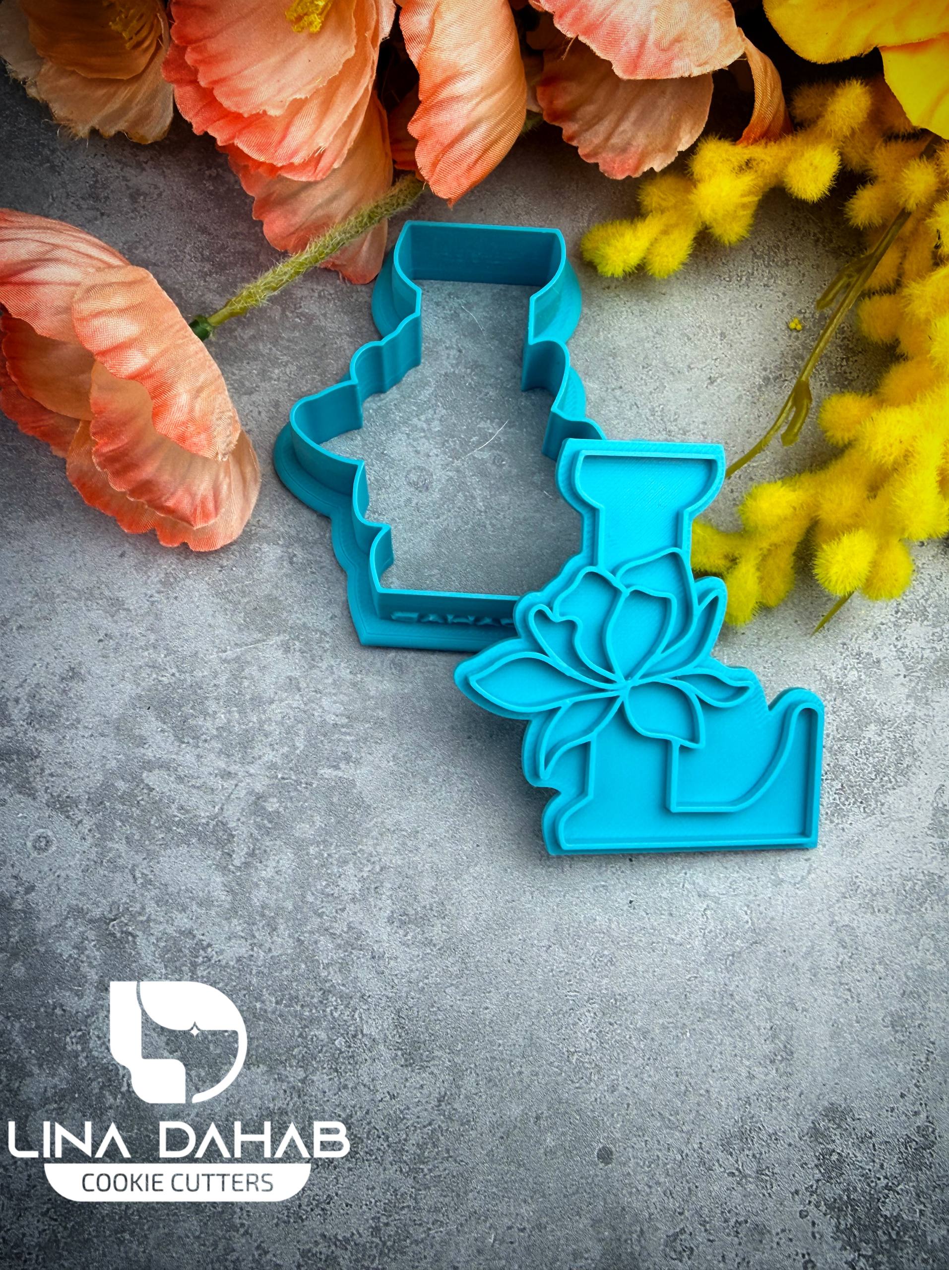 Letter L Cookie Cutter With Stamp