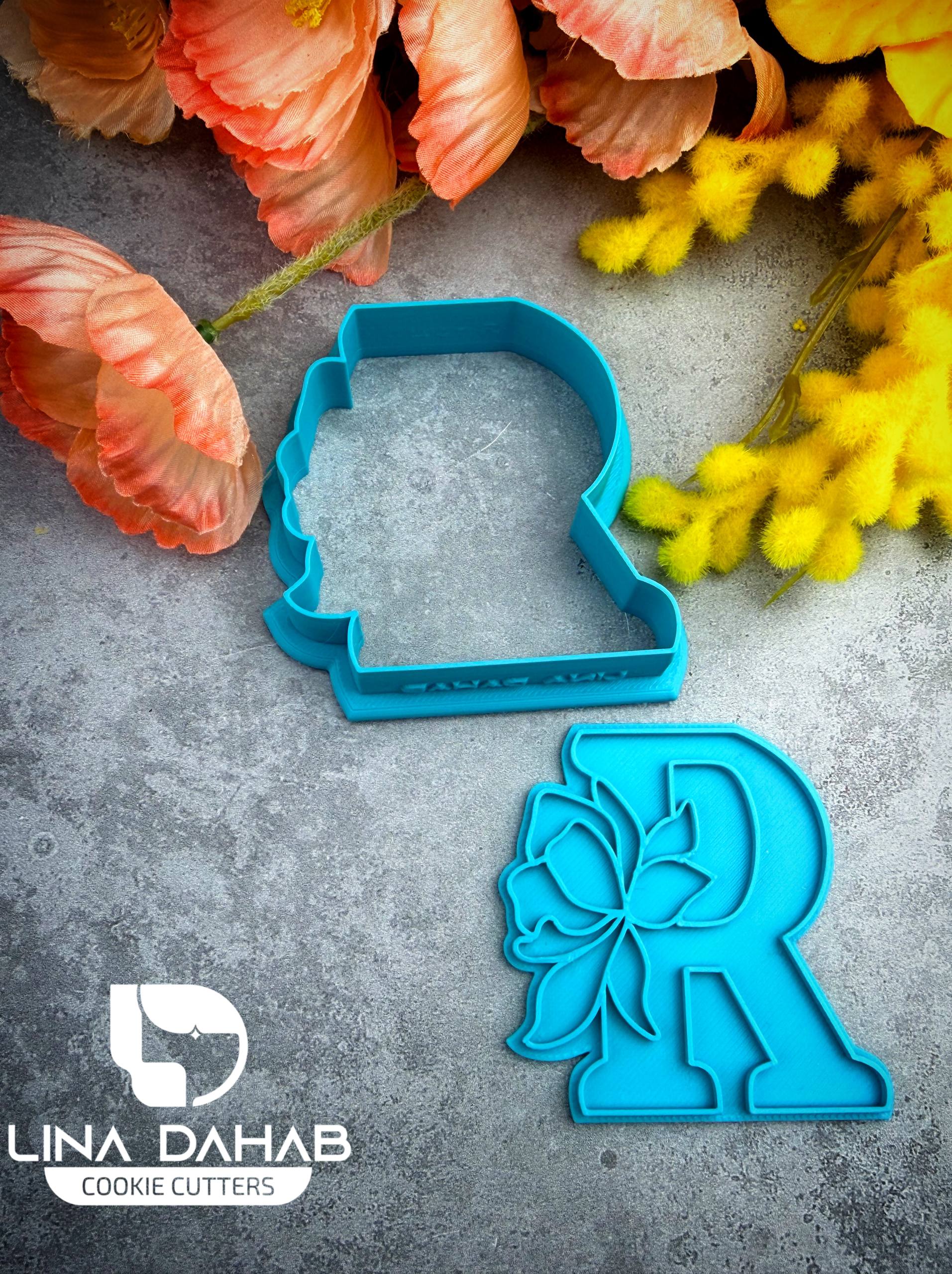 Letter R Cookie Cutter With Stamp